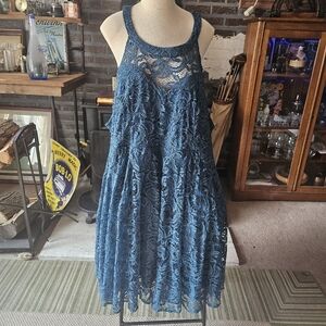 NWT Torrid Dress. Size 30. Teal.
